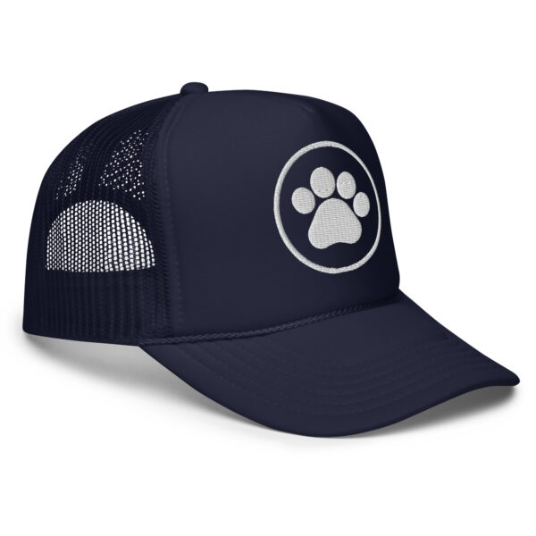 Foam trucker hat with pet leg - Image 6