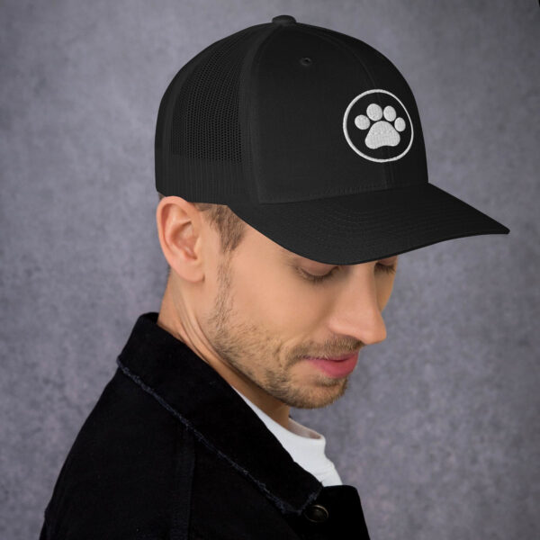 Trucker Cap With Pet Leg - Image 3