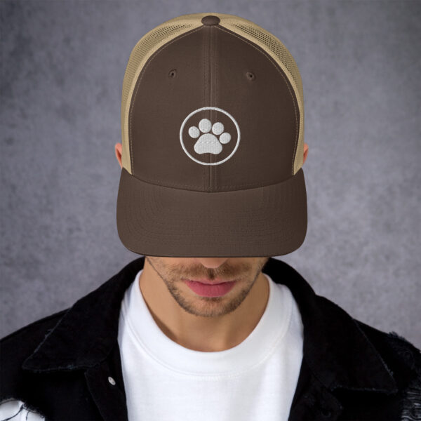 Trucker Cap With Pet Leg - Image 25