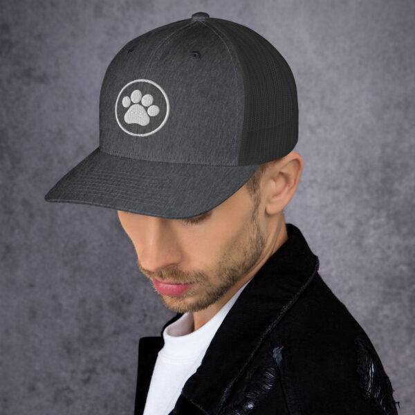 Trucker Cap With Pet Leg - Image 29