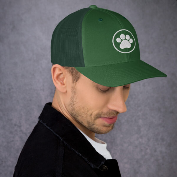 Trucker Cap With Pet Leg - Image 33