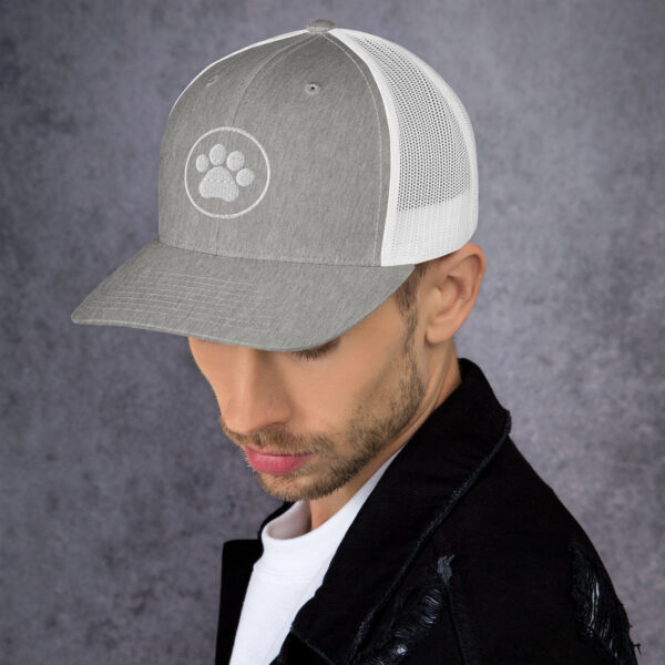 Trucker Cap With Pet Leg - Image 47