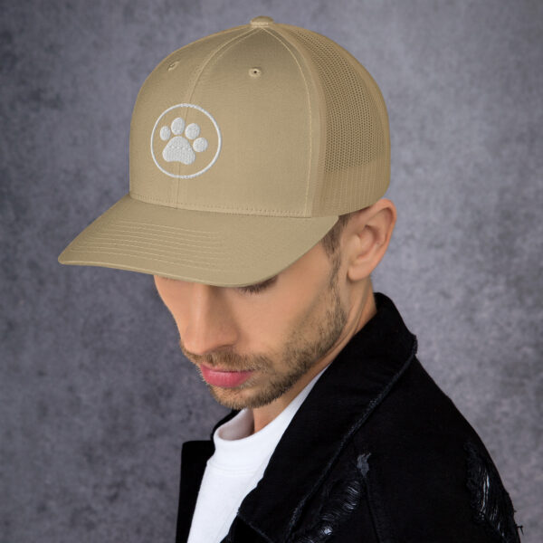 Trucker Cap With Pet Leg - Image 50
