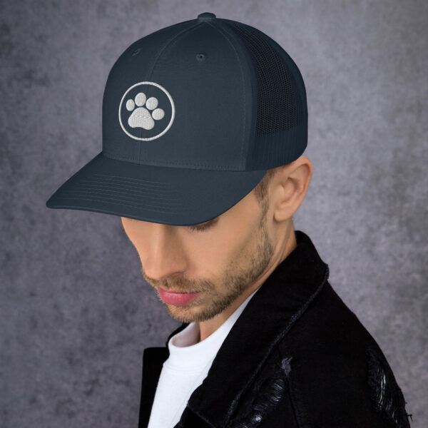 Trucker Cap With Pet Leg - Image 8