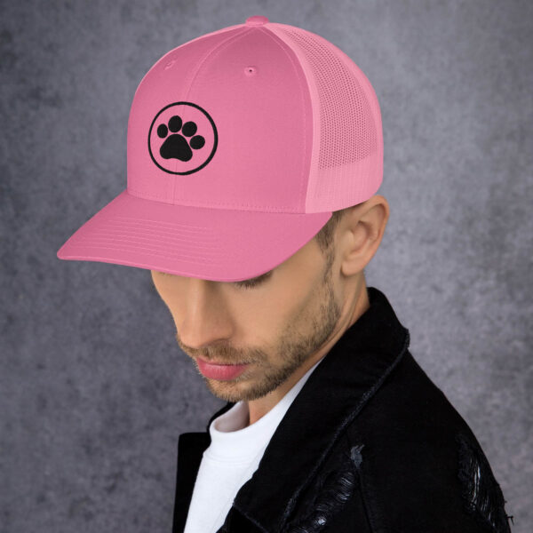 Trucker Cap With Black Color Pet Leg - Image 11