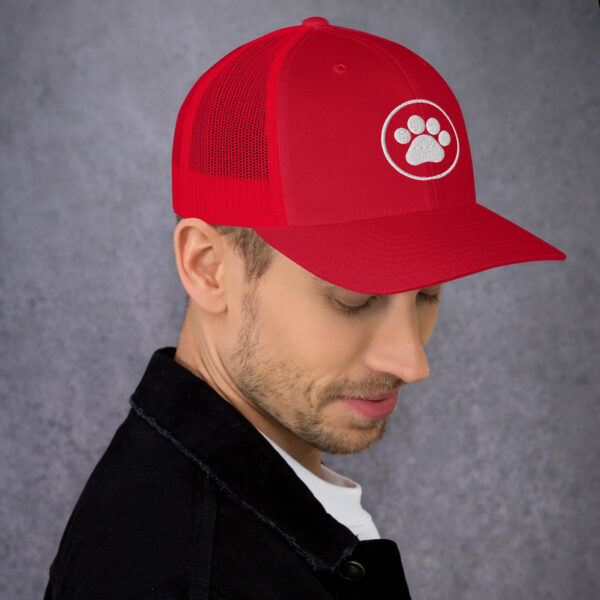 Trucker Cap With Pet Leg - Image 24